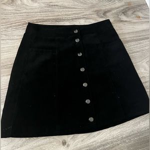 H & M button up skirt